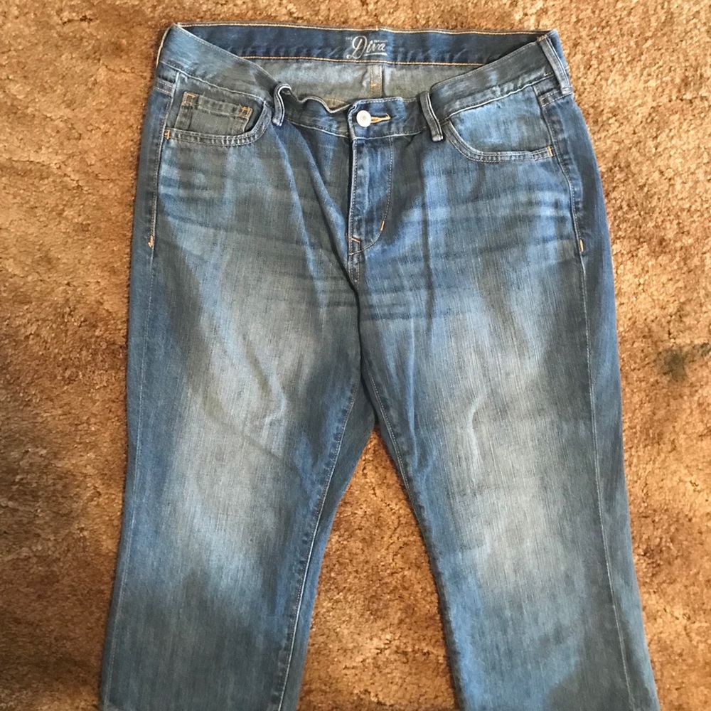 Old Navy Diva Capri